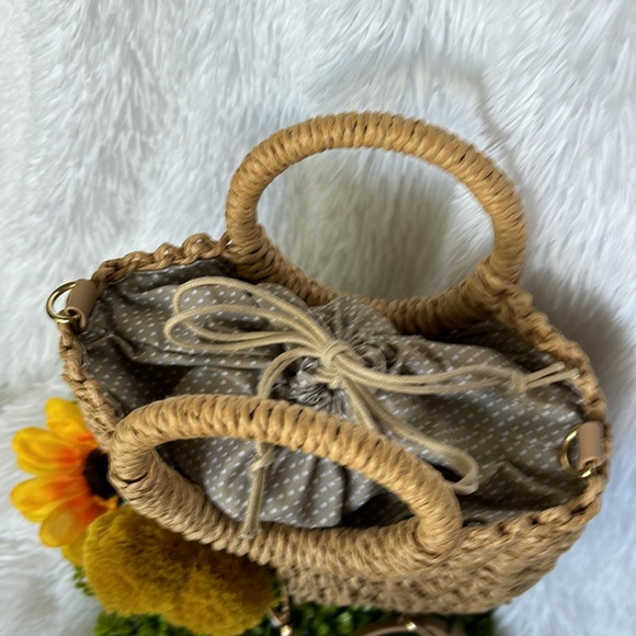 Straw Bag - Picture 3 of 12